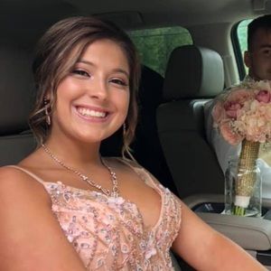 Meet your Posher, Stormee